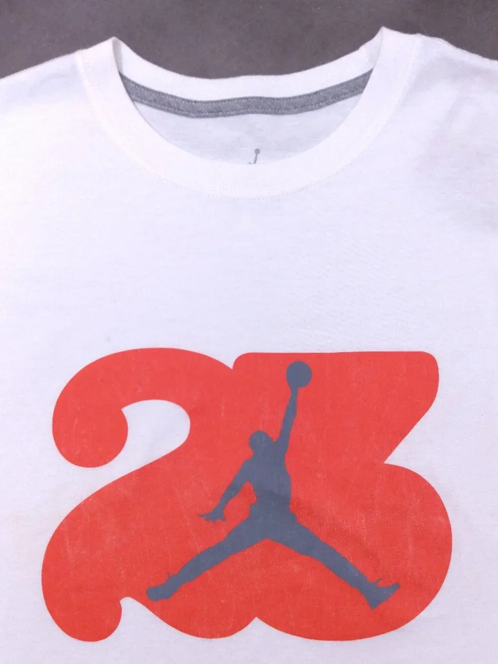 AIR JORDAN T Shirt XXL 23 JUMPMAN Graphic Tee 2XL White ORANGE Grey RETRO Nike
